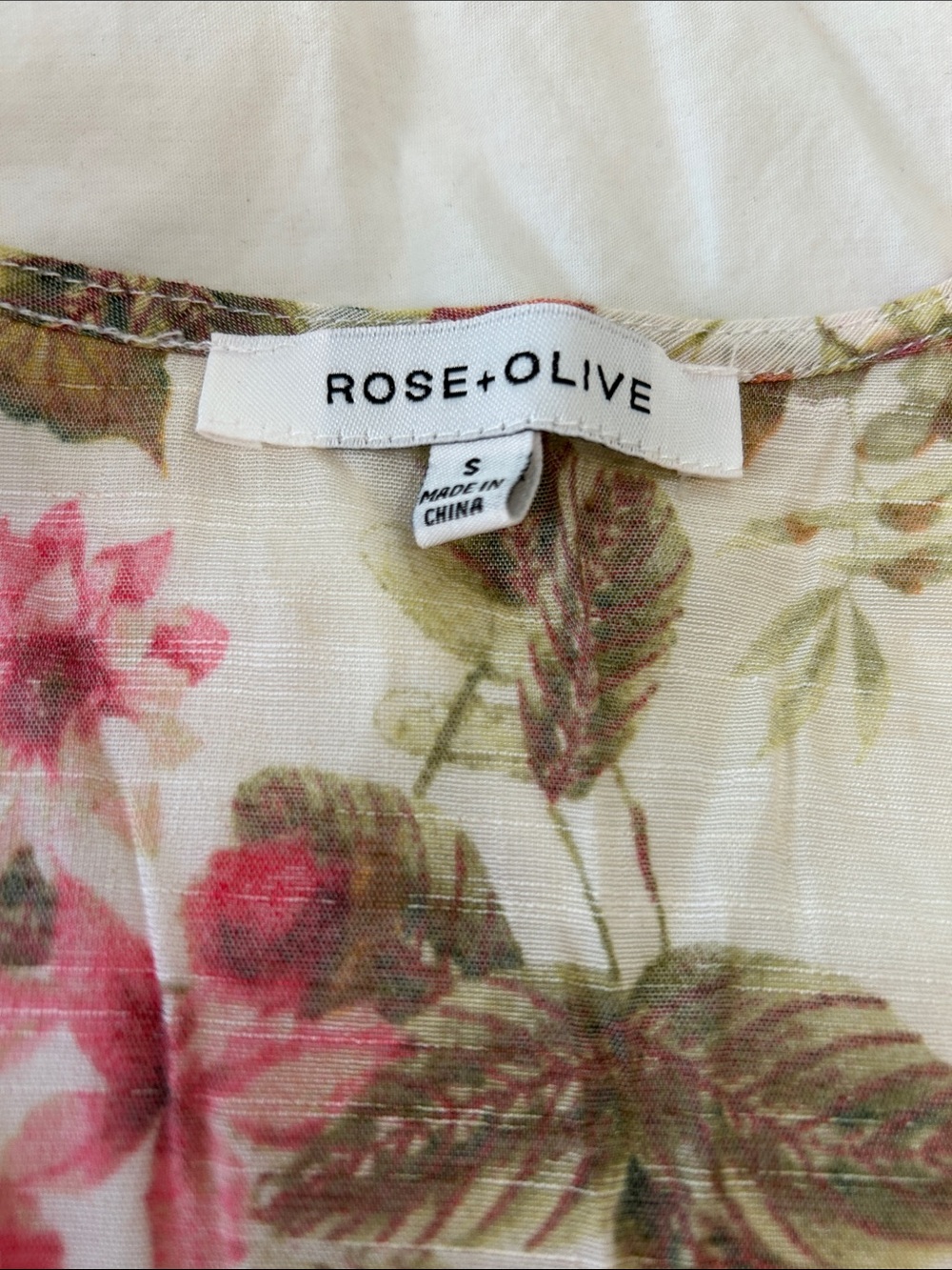 Rose & Olive Sheer Floral Tie-Front Blouse in Pink and Green - Picture 2 of 6